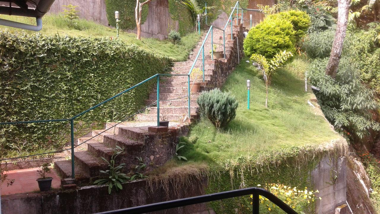 Bed and Breakfast Eagle Mountain Munnar Esterno foto
